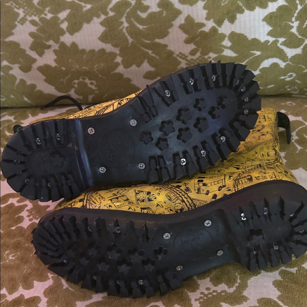Vintage Getta Grip yellow London boots size 7 - Picture 3 of 8
